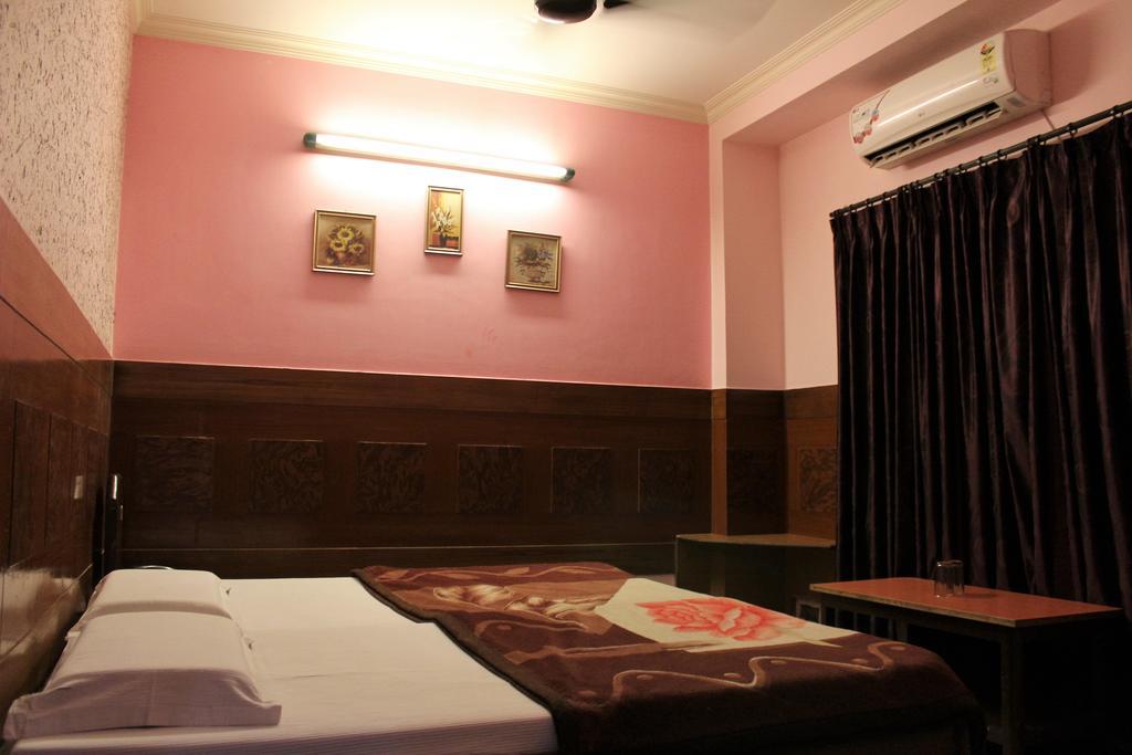 Hotel Ajay International Agra  Ngoại thất bức ảnh