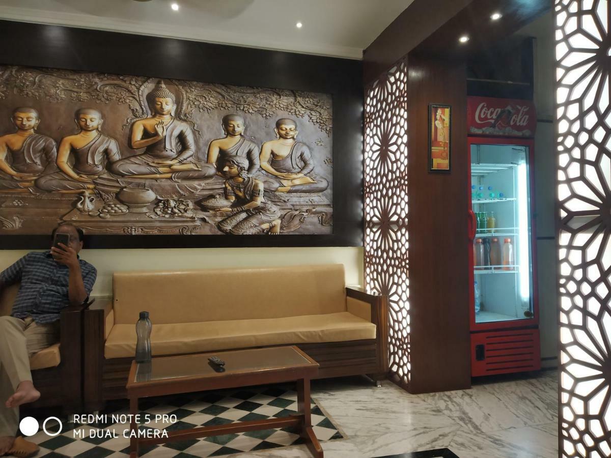 Hotel Ajay International Agra  Ngoại thất bức ảnh
